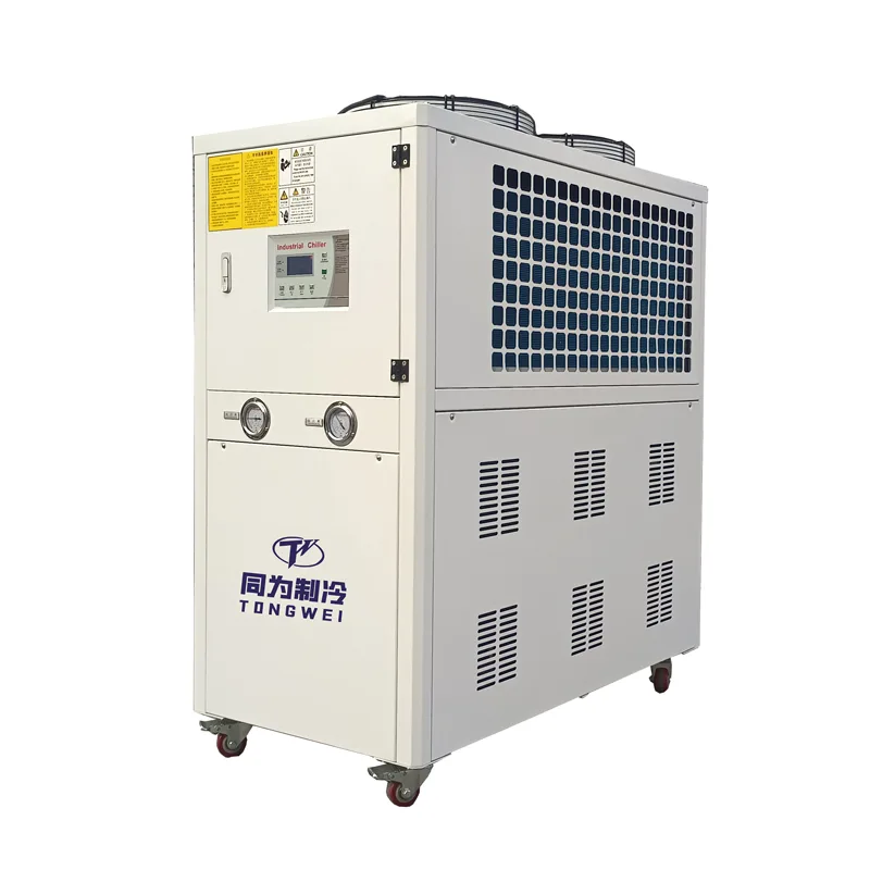 Chiller Scroll monoblocco raffreddato ad aria da 10 HP